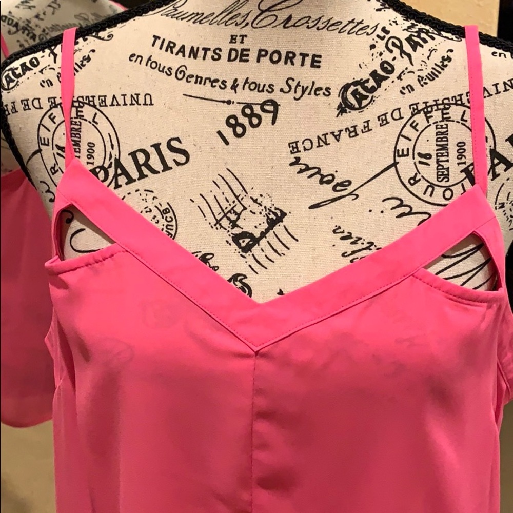 Top - Picture 2 of 5